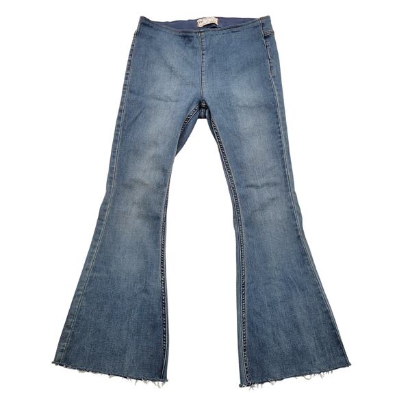 Free People Jeans Women's 28 Blue Pull On Mid Rise Flare Festival Boho Hippie - Picture 2 of 9